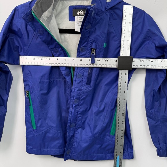 REI Co-op Rain Jacket Kids 8 Blue Hooded Waterproof Outdoor Gorpcore - Picture 9 of 9